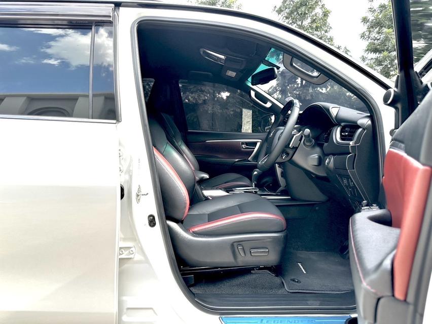 TOYOTA FORTUNER 2.4 LEGENDER ปี 2022 รูปที่ 11
