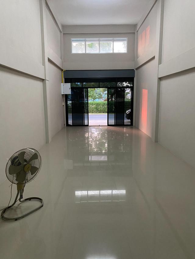 ตึกแถวซอย วัดสิงห์ บางคูเวียง 4