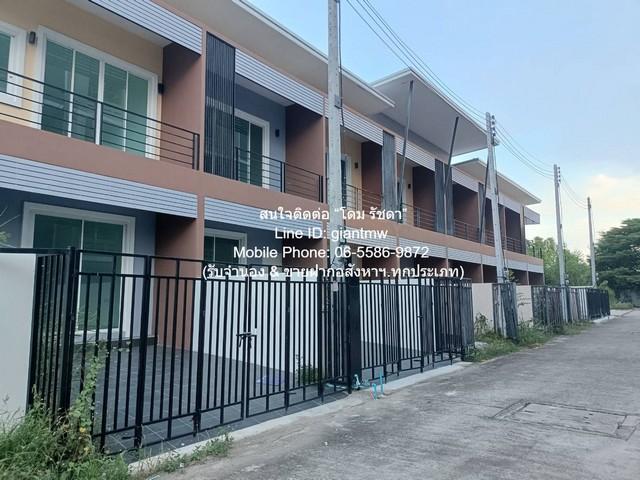 Townhouse เป็นทาวน์โฮม 2 ชั้น สภาพใหม่ อยู่ในทำเลที่ดี ใกล้สนามบินหัวหิน เหมาะสำหรับผู้ที่ต้องการบ้านพักอาศัยที่อยู่ท่าม 2