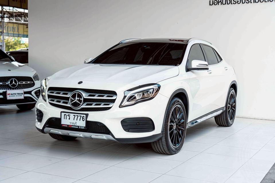 รหัสรถ NP7776 รุ่นรถ : BENZ GLA250 AMGปีรถ : 2019 7