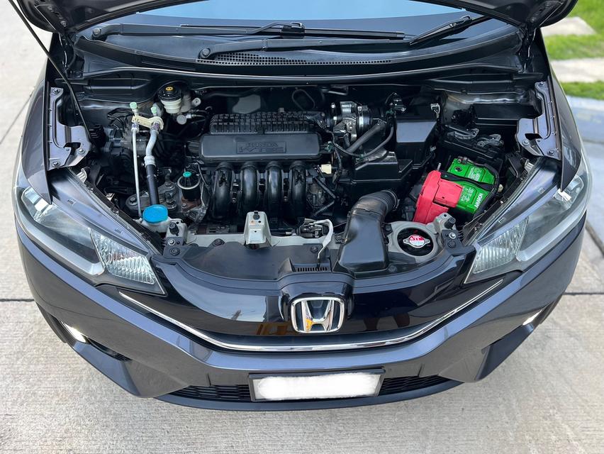 Honda Jazz รองท็อป ปี 2015 12