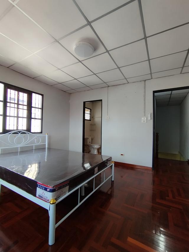 ให้เช่าทาวน์เฮาส์แฝด2ชั้น2นอน2น้ำ1แอร์ 7