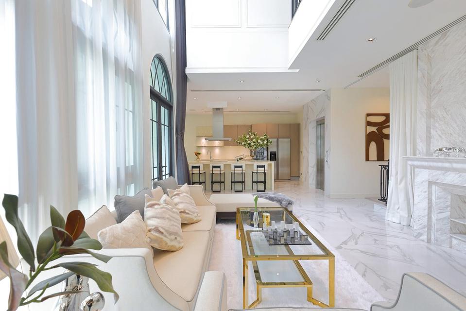 ขาย บ้านหรู ในซอยเอกมัย 22 บ้านออกแบบโดย Hirsch Bedner Associates (HBA) บริษัทออกแบบชั้นนำระดับโลก 2