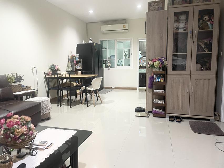 ขายทาวน์เฮ้าส์ : หมู่บ้านโกลเด้นทาวน์ 2 บางนา - สวนหลวง 6