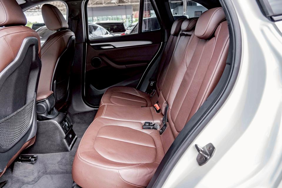 รหัสรถ NP4126 BMW X1 SDRIVE18d M SPORT 2017 15