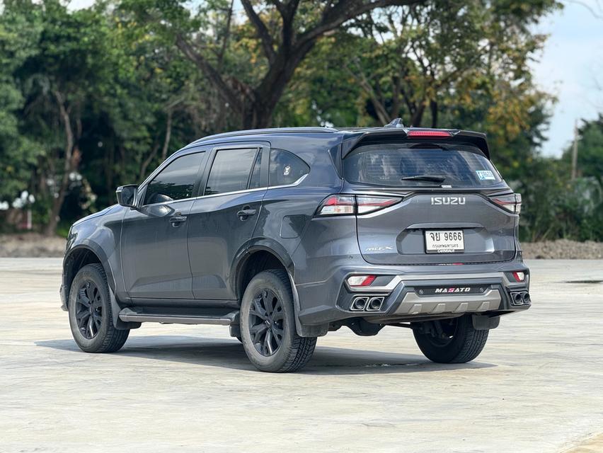 ISUZU MUX Wagon 4dr 1.9 ELEGANT AT 2WD 7st Auto 6sp RWD 1.9DCT Y2021. สีเทาดำ  ออโต้  7
