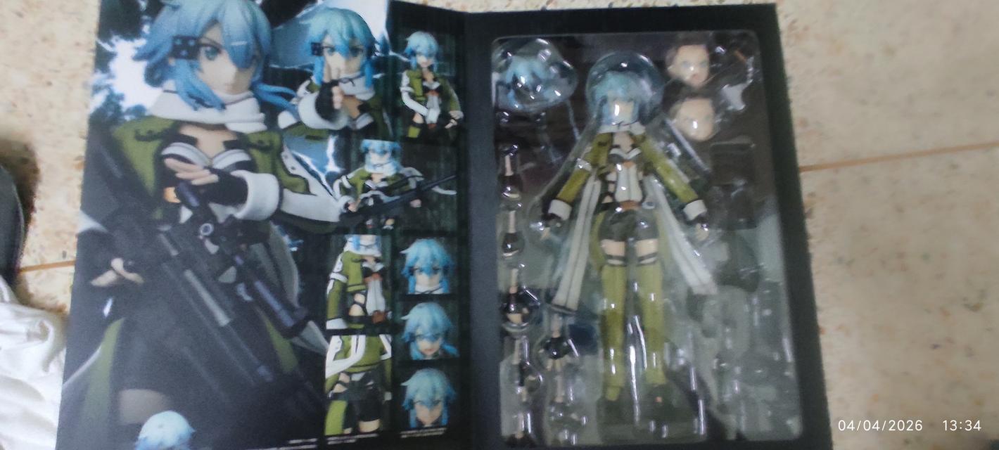 โมเดล  หุ่นจากญี่ปุ่น เป็นของเล่น