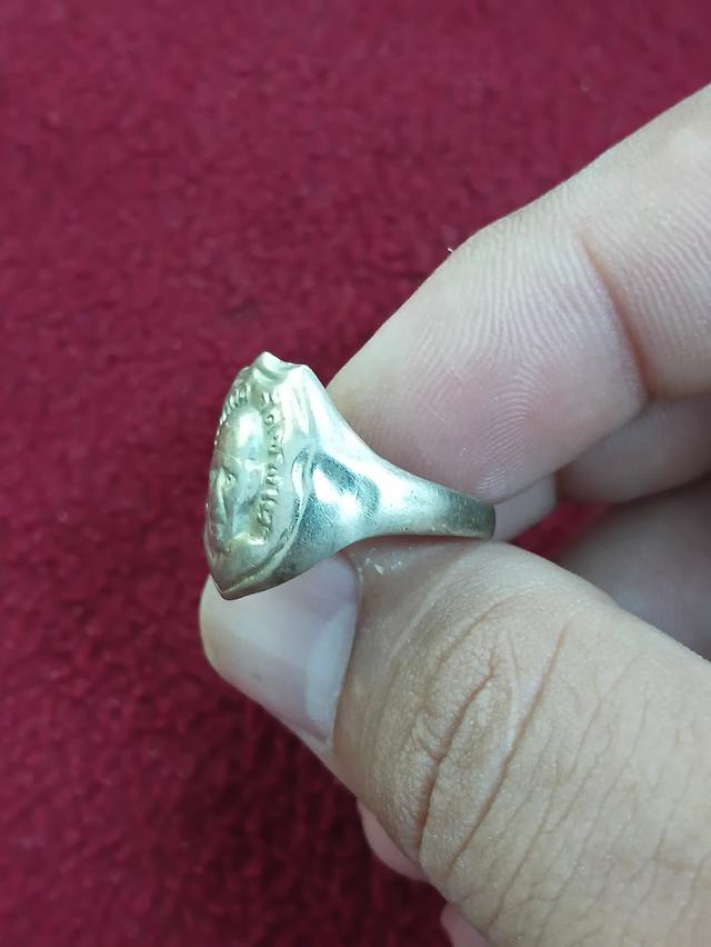 แหวนหลวงปู่ทวดเนื้ออัลปาก้า รูปที่ 2