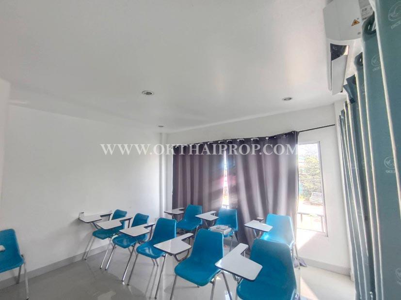 ทาวน์เฮ้าส์ สร้างเอง ต.สามพราน อ.สามพราน จ.นครปฐม 4