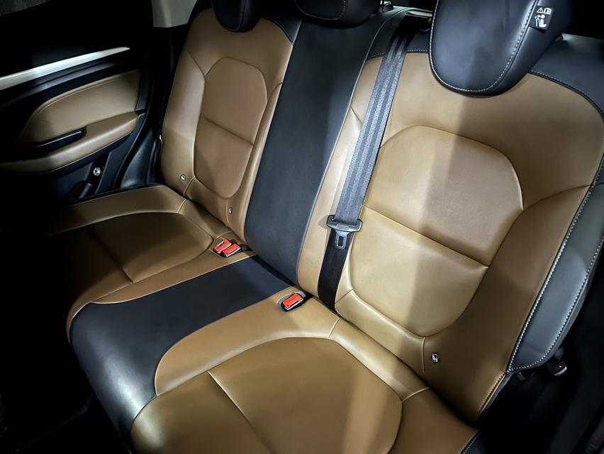 ขาย MG ZS 1.5 D+ ปี 2021 A/T• ปีผลิต : 2020• ปีจดทะเบียน : 2021, สีดำ 14