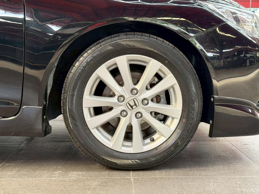 HONDA CIVIC FB 1.8 EL ปี2013 ออพชั่นแน่นเต็มคัน ตัวท็อปสุดในรุ่น พร้อมใช้งาน 7
