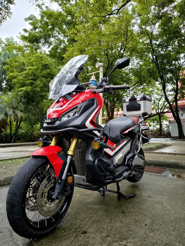 ขายรถจักรยานยนต์ Xadv 750 มือสอง
