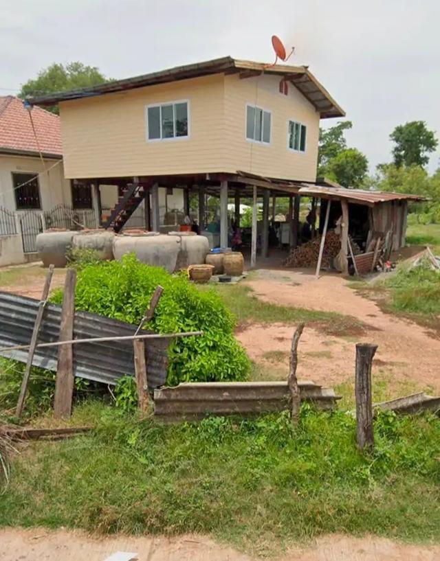 อยากขายบ้านพร้อมที่ดินพอดีย้ายมาอยู่ กทม. เป็นพื้นที่ตจว.โคราช 1