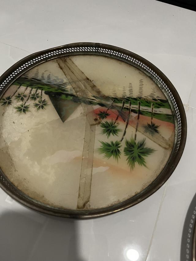 พานทองเกลืองลายดอกไม้ ถาดกลม