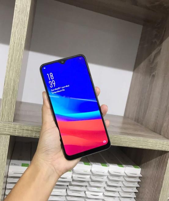 ปล่อยขายโทรศัพท์ Oppo A7  6