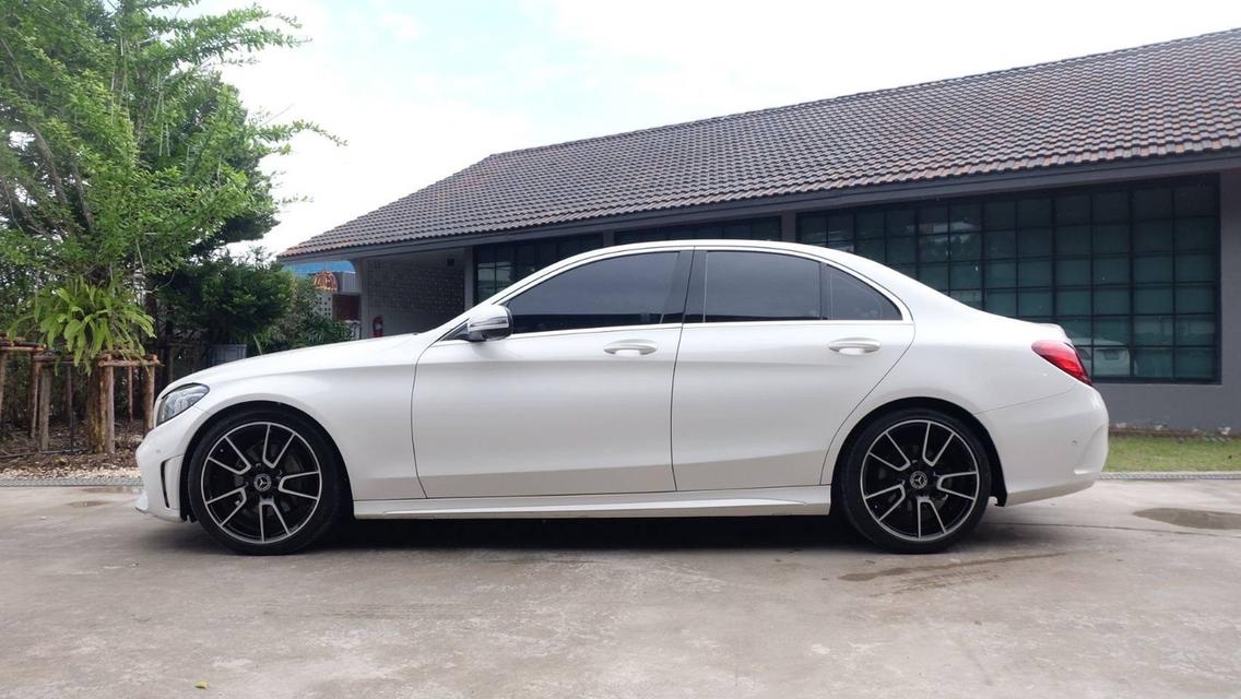  รหัสรถ KN738 BENZ C-CLASS C220d AMG DYNAMIC โฉม W205 ปี 2019 8