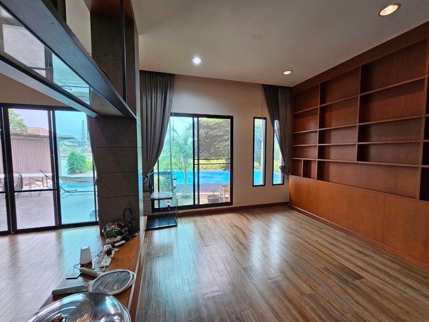 ขายบ้านหรู 1 ไร่ เพชรเกษม 88 ใกล้เดอะมอลล์บางแค เพียง 5 นาที พร้อมสระว่ายน้ำส่วนตัว