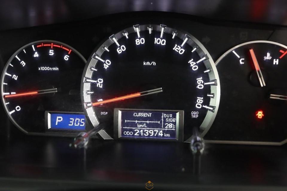 TOYOTA VENTURY 3.0 G ดีเซล 2018 10