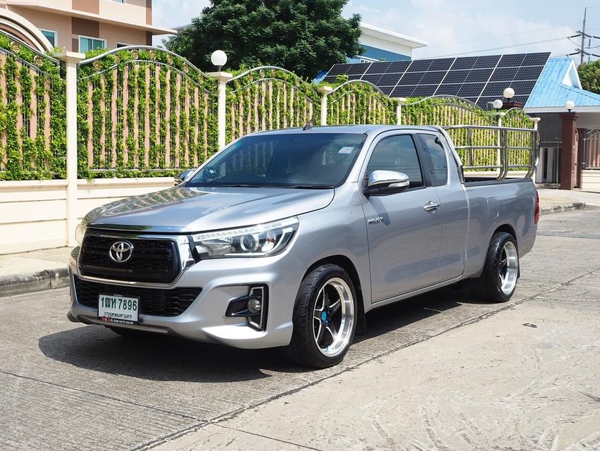 TOYOTA HILUX REVO SMART CAB 2.4 E ปี 2016 เกียร์MANUAL สวยจัดแต่งเต็มคัน*