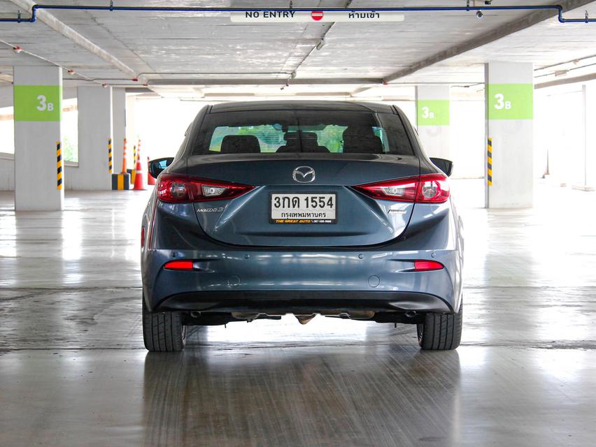 MAZDA 3 2.0 S ปี 2014 โฉม ปี14-19 4Dr สีเทา เครื่องยนต์เบนซิน AUTO ไมล์แท้เพียง 247,831 km. 5