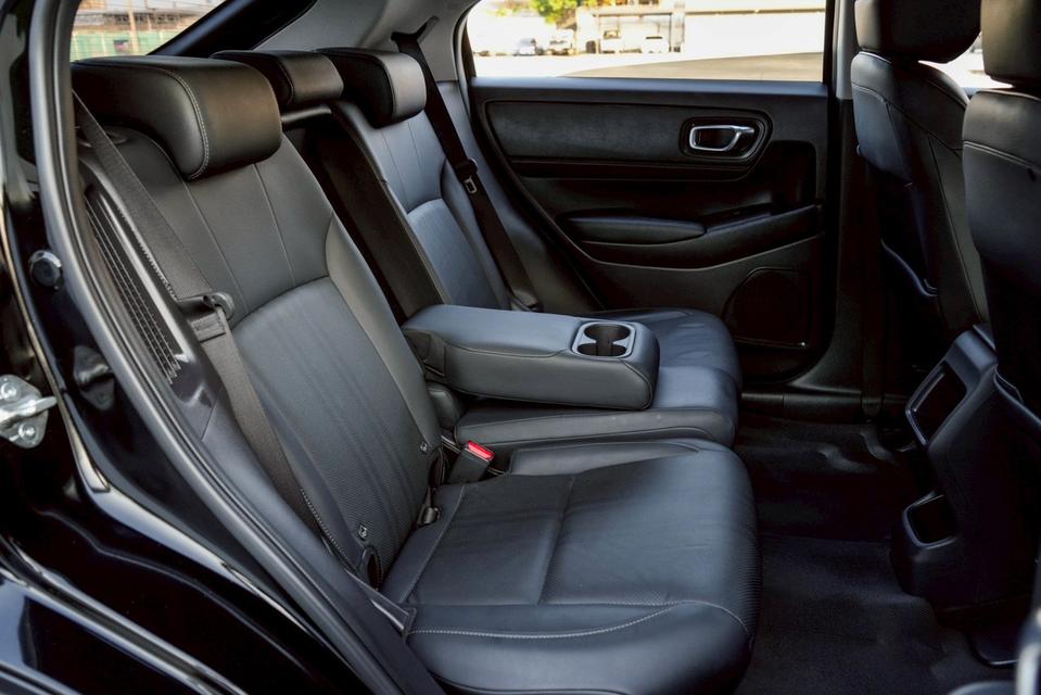 HONDA HR-V 1.5 E e:HEV AT 2023ไมล์ 109,xxx km. !! ราคา 659,000 บาท 11