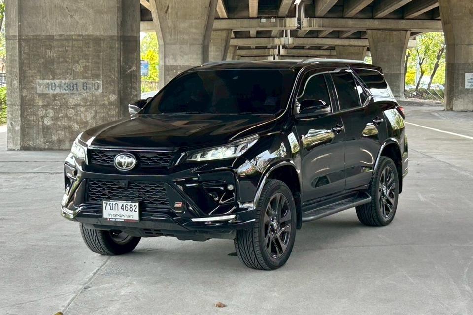 Toyota FORTUNER 2.8 GR SPORT 4WD AT ปี 2021