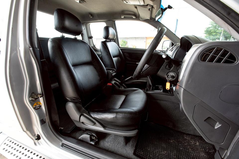 Isuzu D-Max Hi-Lander Cab 2.5 iTEQ ปี 2008 สีเทา สวยสภาพดี 13