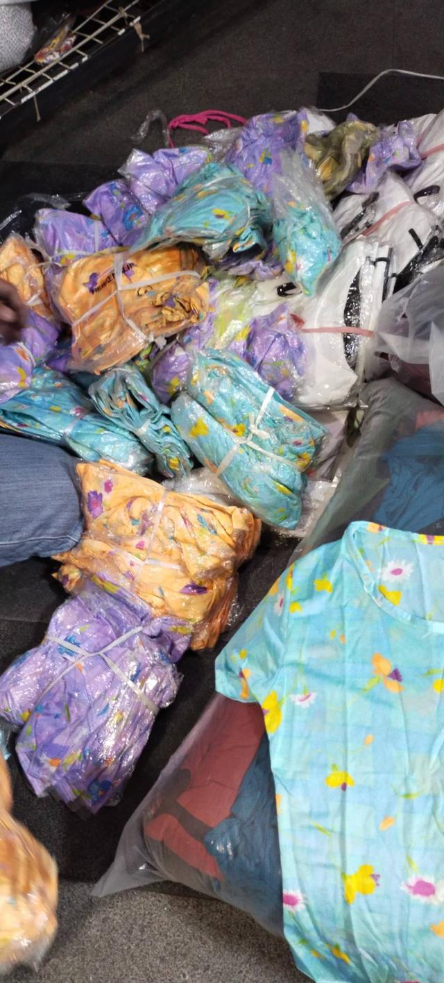 เสื้อผ้า สต๊อกราคาเหมา 15