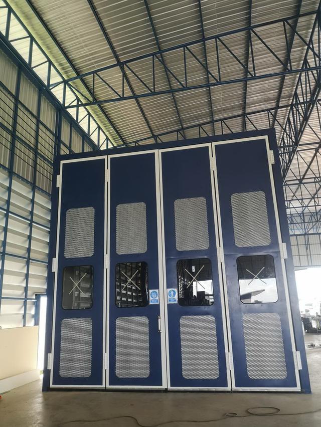 รับออกแบบ ติดตั้ง สร้างห้องพ่นสีสำหรับงานเฟอร์นิเจอร์ ห้องพ่นสีขนาดใหญ่ โรงพ่นสีเครื่องบิน 19