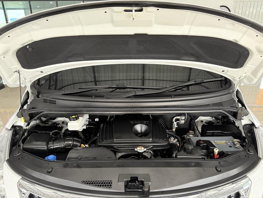  Hyundai Grand Starex 2.5 VIP (ปี 2017) Wagon AT 18
