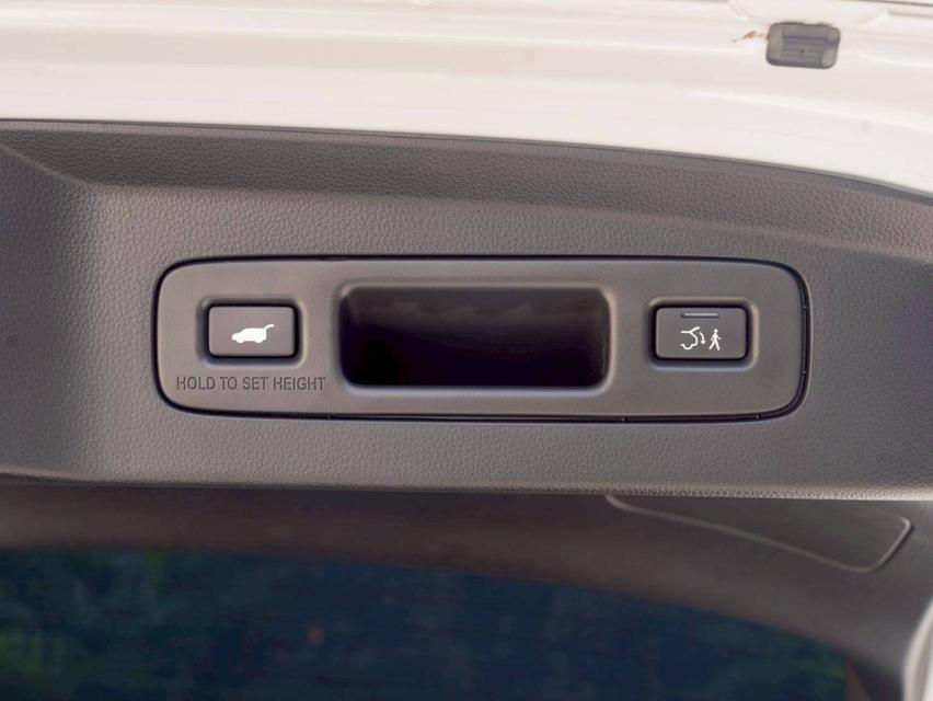 Honda HR-V 1.5 e:HEV EL ปีจด 2023 ♨️ #ประกันเครื่องเกียร์3ปี3หมื่นkm ♨️ 10