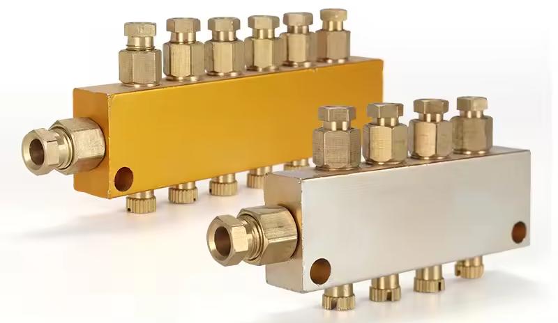 Manifold,B Type,Adjustable Distributor,ตัวแยกน้ำมัน,ตัวจ่ายน้ำมัน,หัวจ่าย จารบี จาระบี,แผงจ่ายน้ำมัน,แปรง,Brush,แปรงป้ายโซ่,YOKOHAMA,Flexible Hose 2