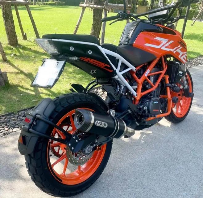 2018 KTM Duke 4