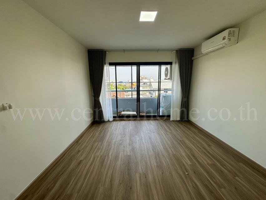 คอนโด การ์เด้นท์ คอร์ท - ราษฎร์บูรณะ ห้องมุม รีโนเวทใหม่  8