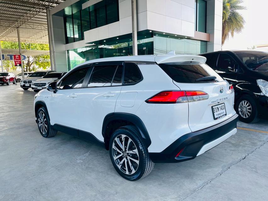 Toyota Corolla Cross 1.8 Hybrid Premium ปี 21จด22 มือแรกไมล์แท้ รูปที่ 4