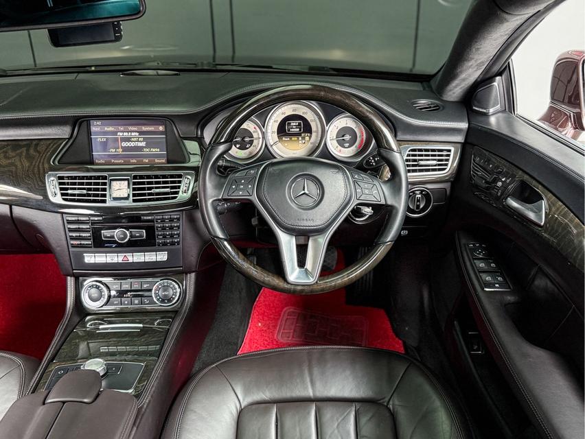 รหัสรถ WRT4530 2012 BENZ CLS-CLASS, 250 โฉม W218 ปี11-18 สีนำ้ตาล ดีเซล 2.1 L turbo 8
