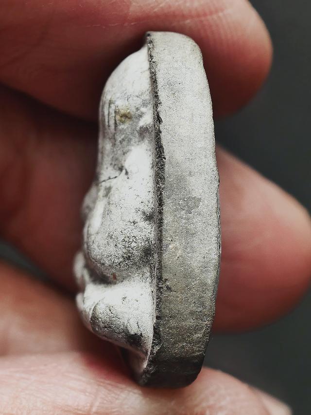 พระปิดตาปลดหนี้ หลังยันต์ตรี เนื้อผงใบลาน หลวงปู่โต๊ะ วัดประดู่ฉิมพลี.....เก่าๆ 9