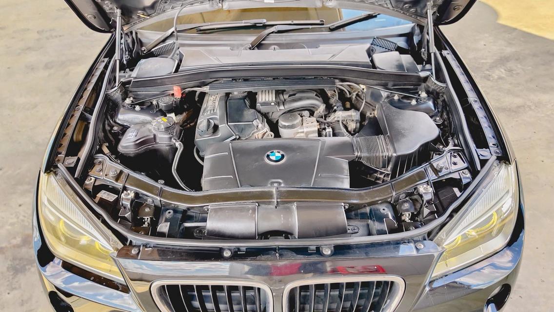 BMW X1 sDrive18i M SPORT ปี 2015 🔥 รูปที่ 9