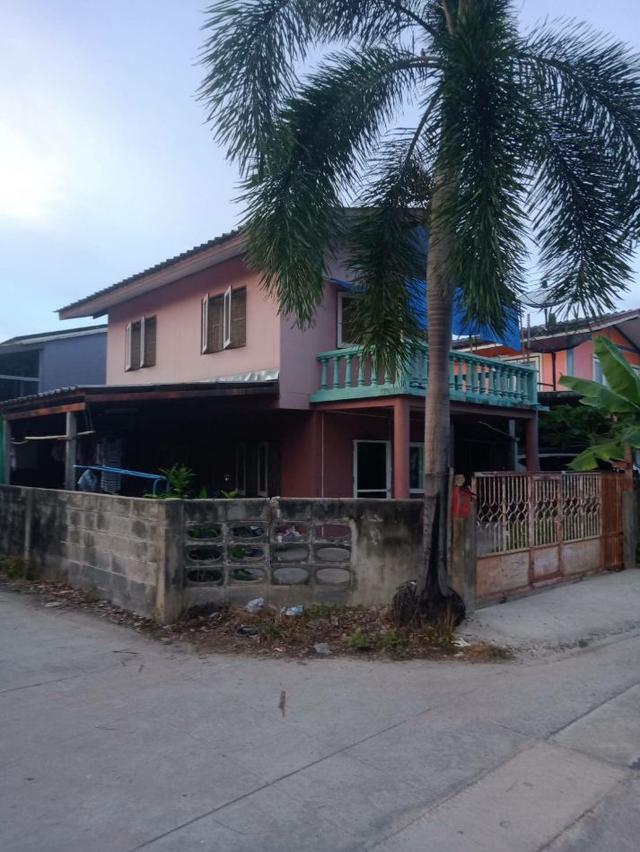 ขาย ทาวน์โฮม หมู่บ้านกาญจนา 90 ตรม 43 ตรว ต่อเติมด้านหลัง 3