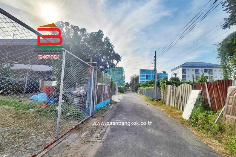 ที่ดินถมแล้ว ซอยโกสุมรวมใจ 20 เนื้อที่ 105.9 ตรว. (ใกล้ตลาดโกสุมรวมใจ) ถนนกำแพงเพชร6 แขวงสีกัน เขตดอนเมือง 4