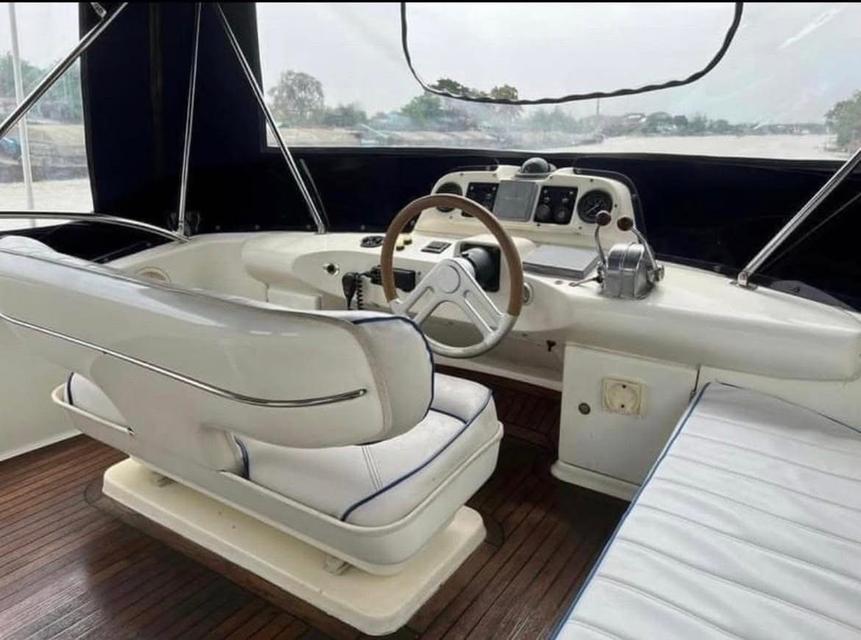 ปล่อยเรือยอร์ช Sealine Luxuly Yacth 48 ฟุต 15