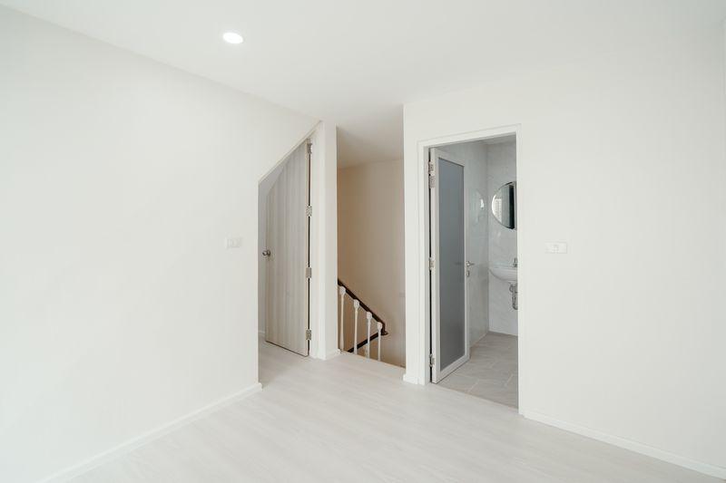 ขาย Townhome 3 ชั้น 48 ตรวา ซอยสุขุมวิท 15 ทำเลดี เพียง 1 นาทีถึง โรงเรียนนานาชาติ NIST และ 5 นาที ถึง BTS อโศก 18