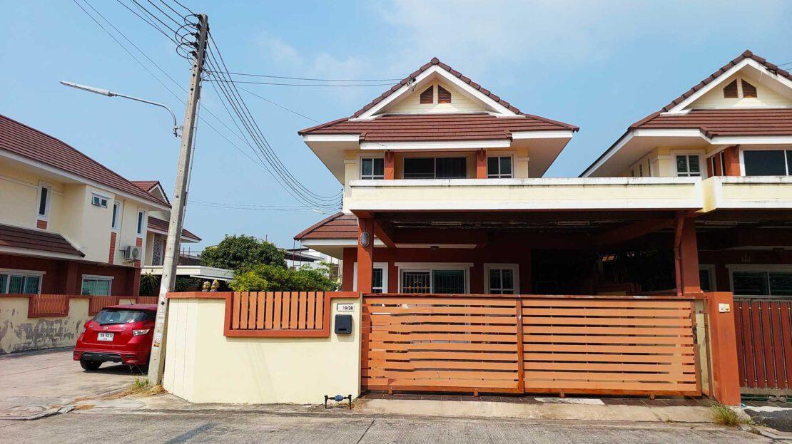 บ้านแฝด 2 ชั้น ชลบุรี 3