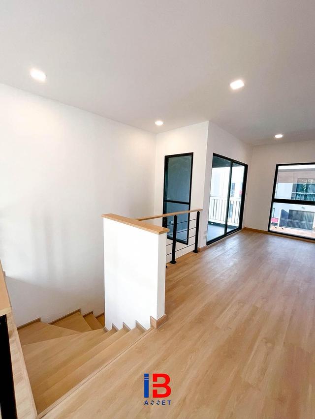 บ้านหรู 3.5 ชั้น Arden พัฒนาการ ใกล้ทองหล่อ–เอกมัย 10
