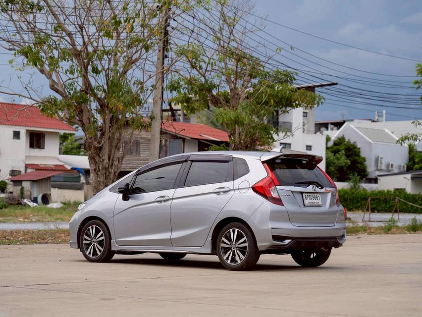 ขาย Honda Jazz 1.5RS ปี19 6