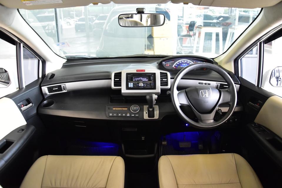 รหัสรถ TKG108 HONDA FREED 1.5 E ปี 2015 8