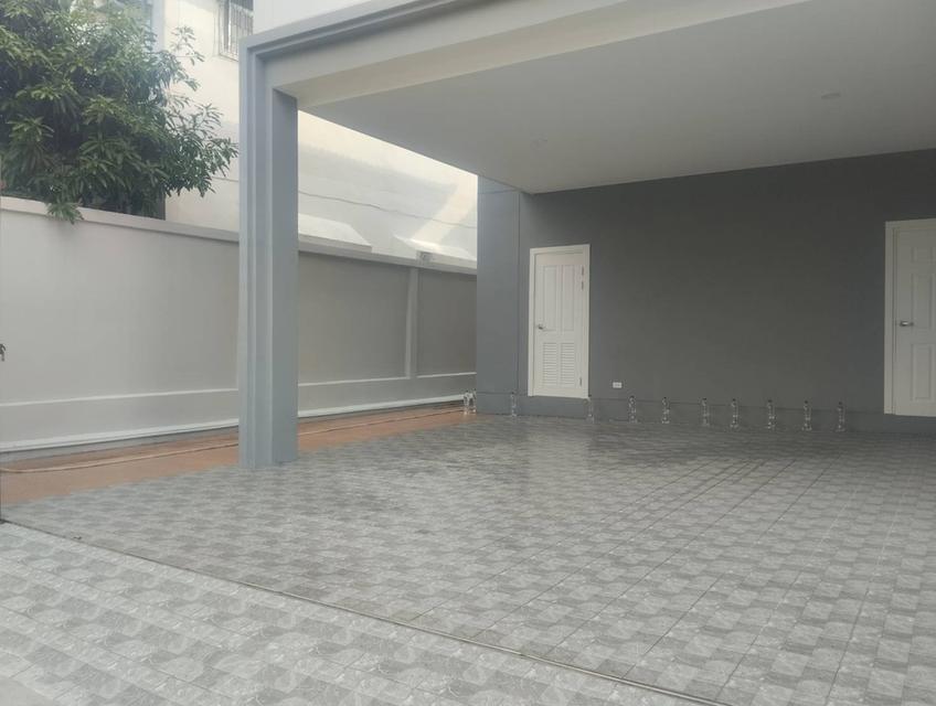 [For Sale] New House Large 2-Storey Detached House in Sukhumvit 93, Near BTS Bang Chak 4