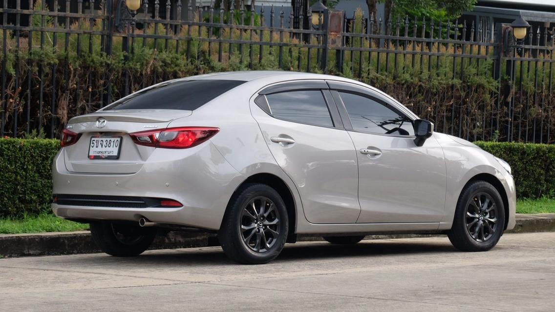 (แจ้งรหัสรถ KN3801) MAZDA2 รุ่น SPORT S LEATHER 1.3 เบนซิน ปี 2024 รูปย่อยที่ 4