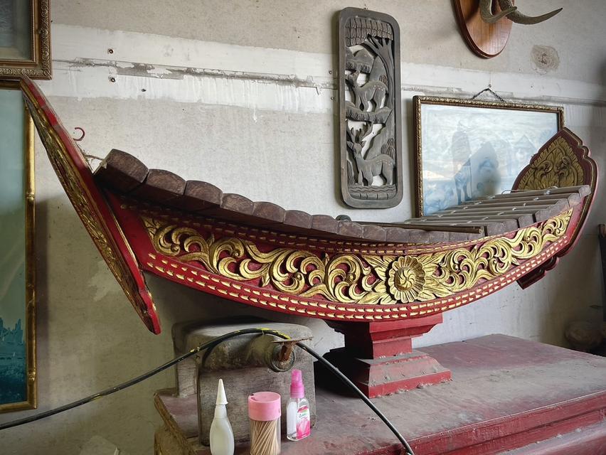 ระนาดเอก ระนาดไม้ชิงชัน ระนาดชุดใหญ่ ระนาดไทย