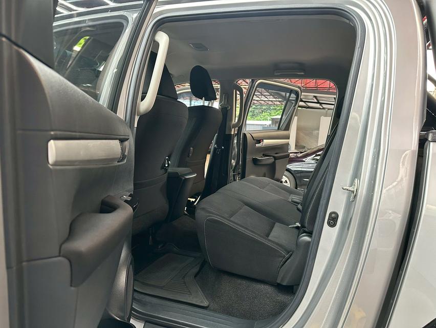 TOYOTA REVO 2.4 E PLUS 4WD DOUBLECAB ปี2020 รถสวยสภาพกริ๊บๆ ออพชั่นจัดเต็ม 16